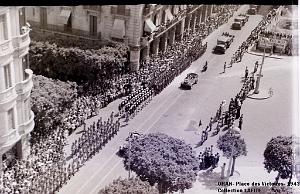 ORAN 1943 DEFILE PLACE DES VICTOIRES (3)